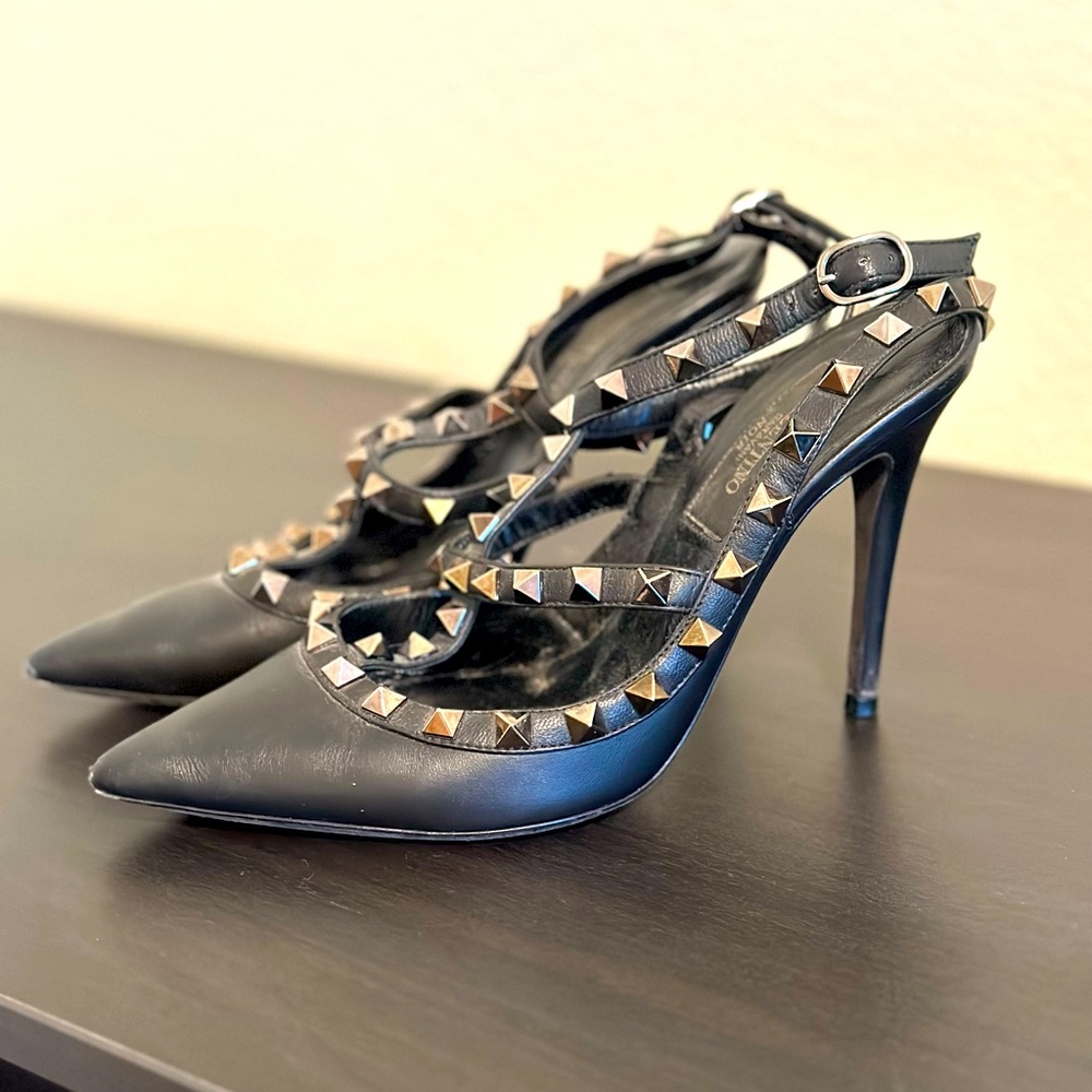 Valentino Rockstud heels- black and gun metal-34.5